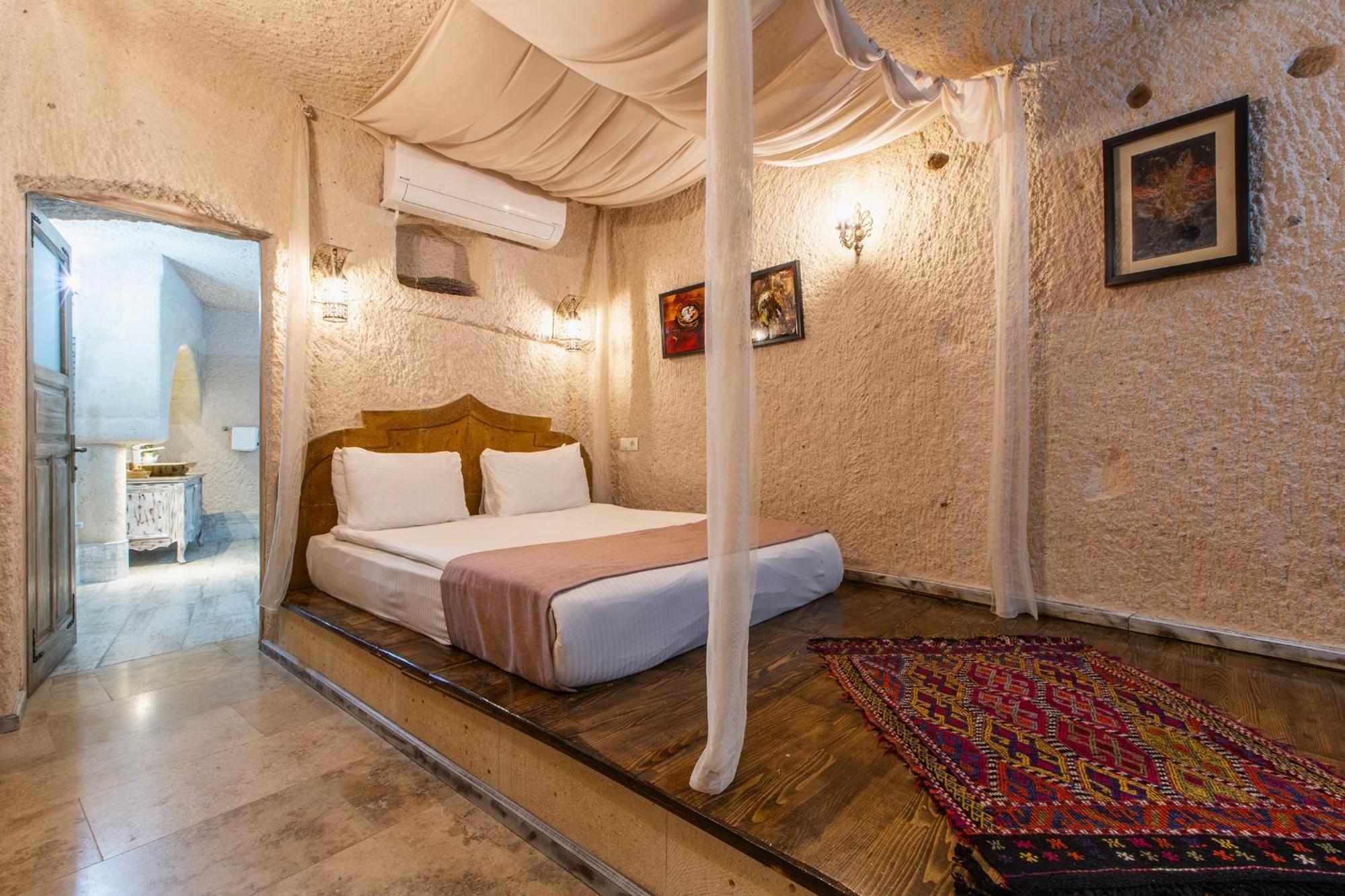 Karlik Cave Suite Cappadocia Uchisar Εξωτερικό φωτογραφία