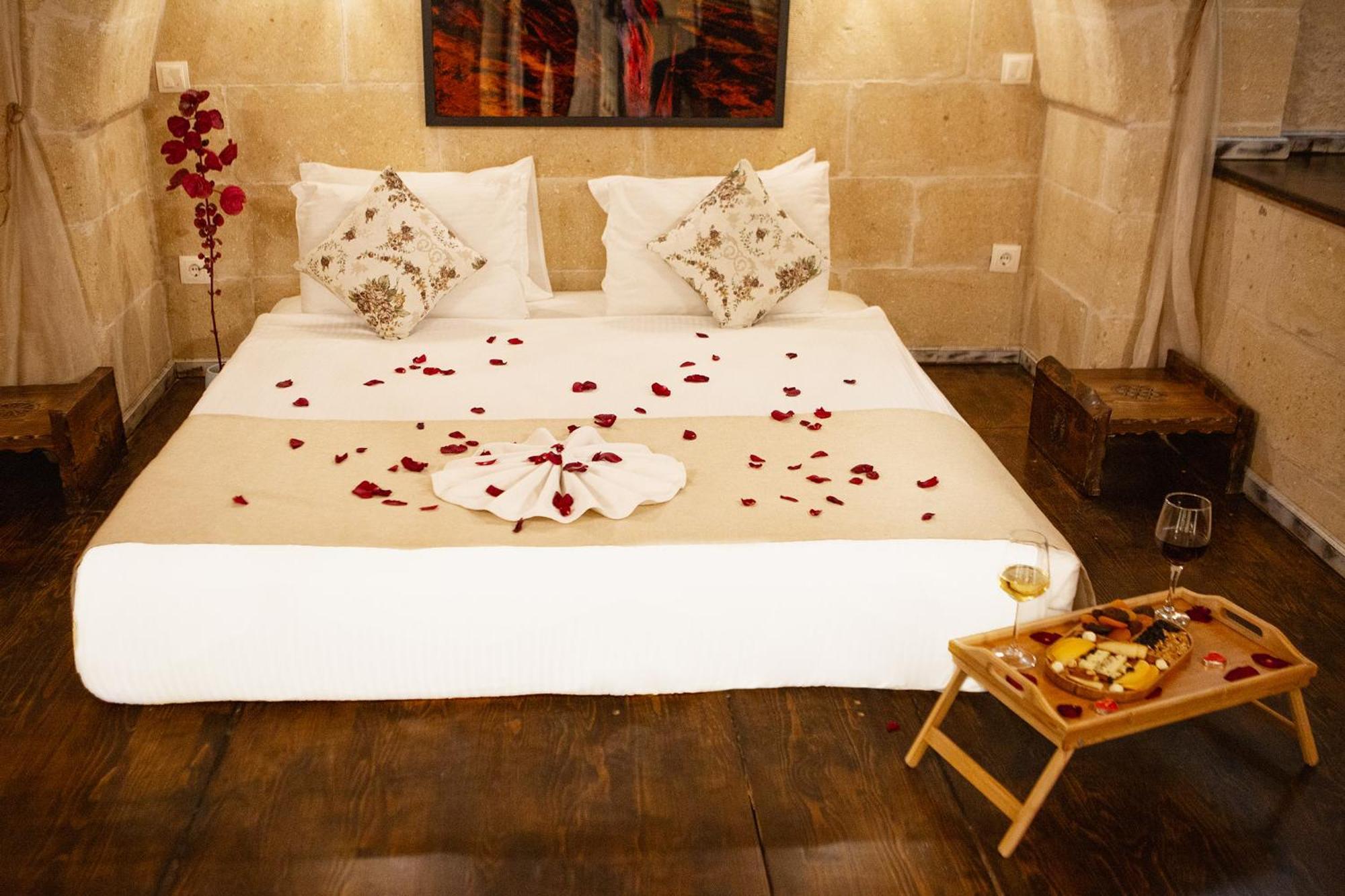 Karlik Cave Suite Cappadocia Uchisar Εξωτερικό φωτογραφία