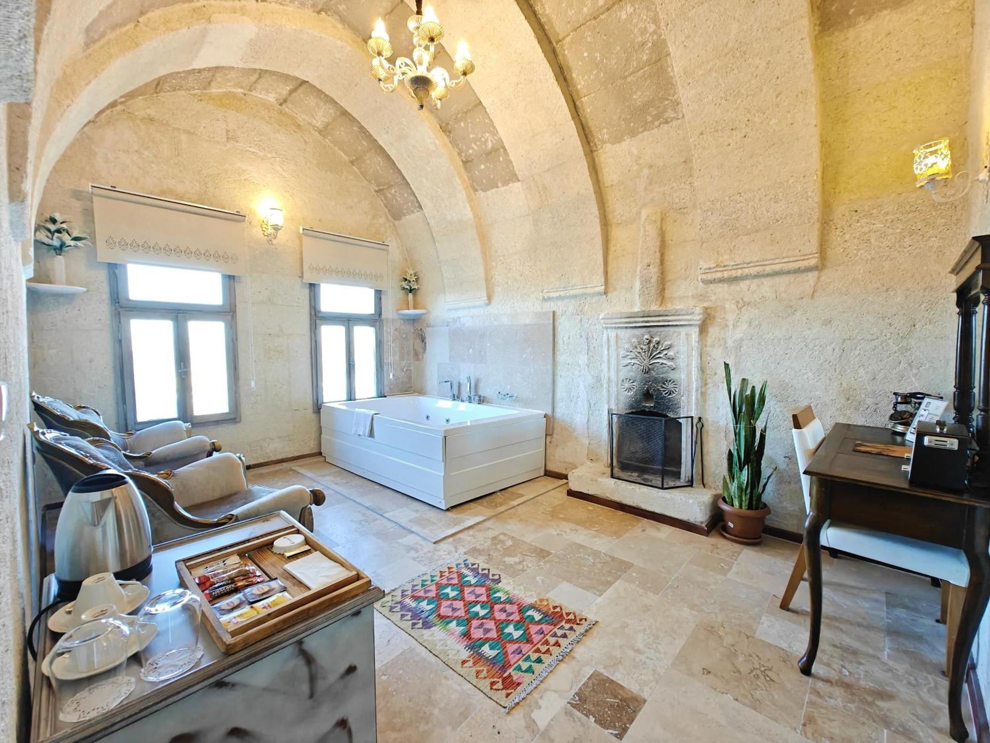 Karlik Cave Suite Cappadocia Uchisar Εξωτερικό φωτογραφία
