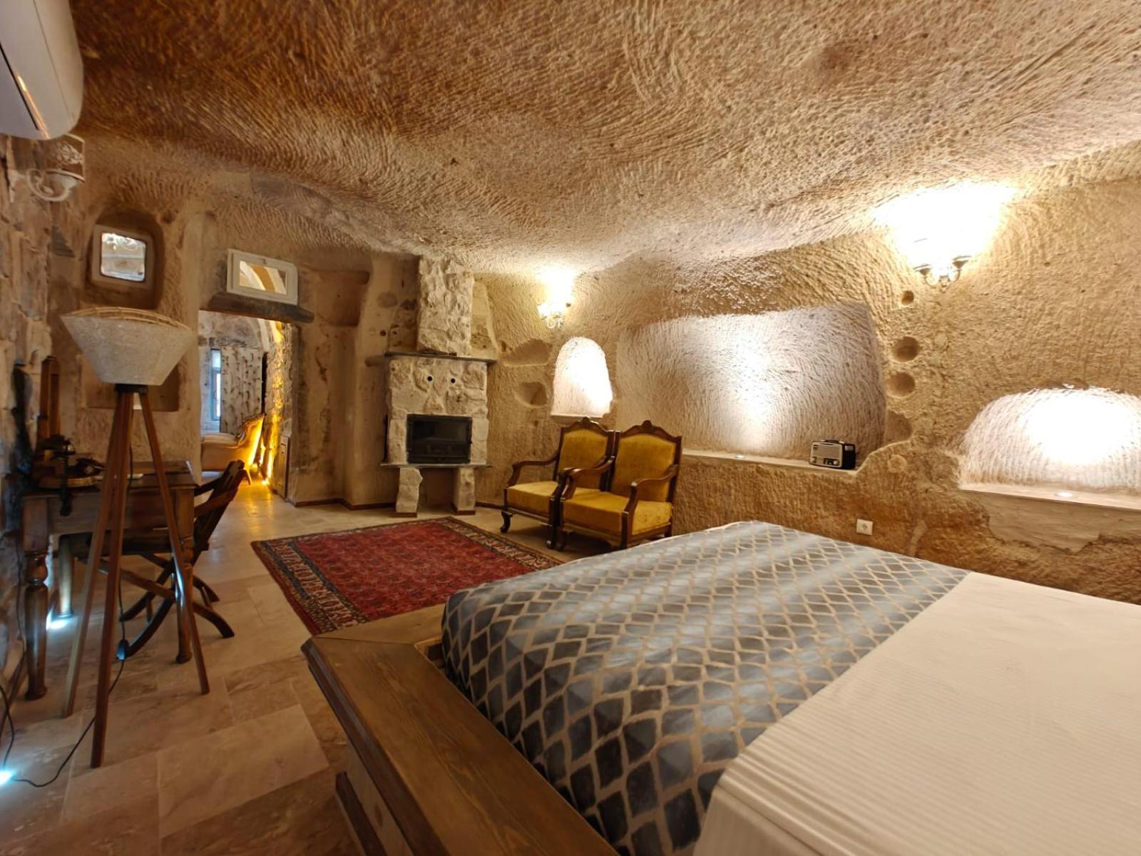 Karlik Cave Suite Cappadocia Uchisar Εξωτερικό φωτογραφία