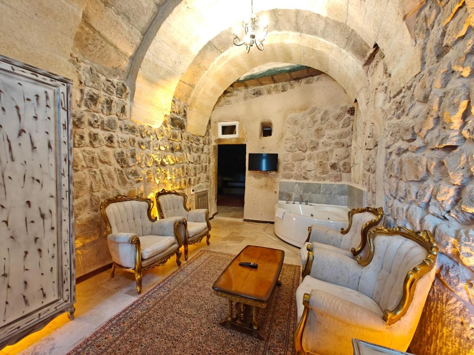 Karlik Cave Suite Cappadocia Uchisar Εξωτερικό φωτογραφία