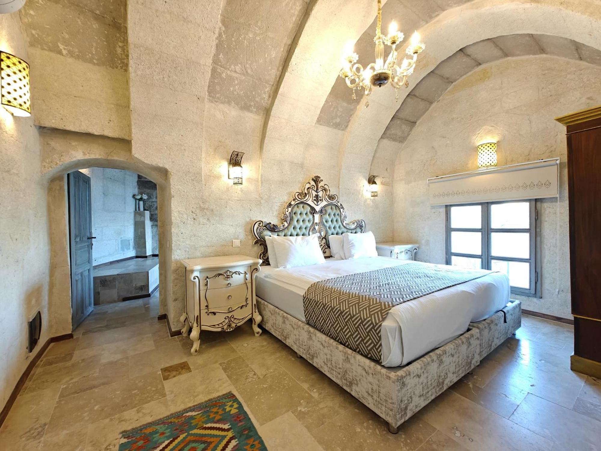 Karlik Cave Suite Cappadocia Uchisar Εξωτερικό φωτογραφία